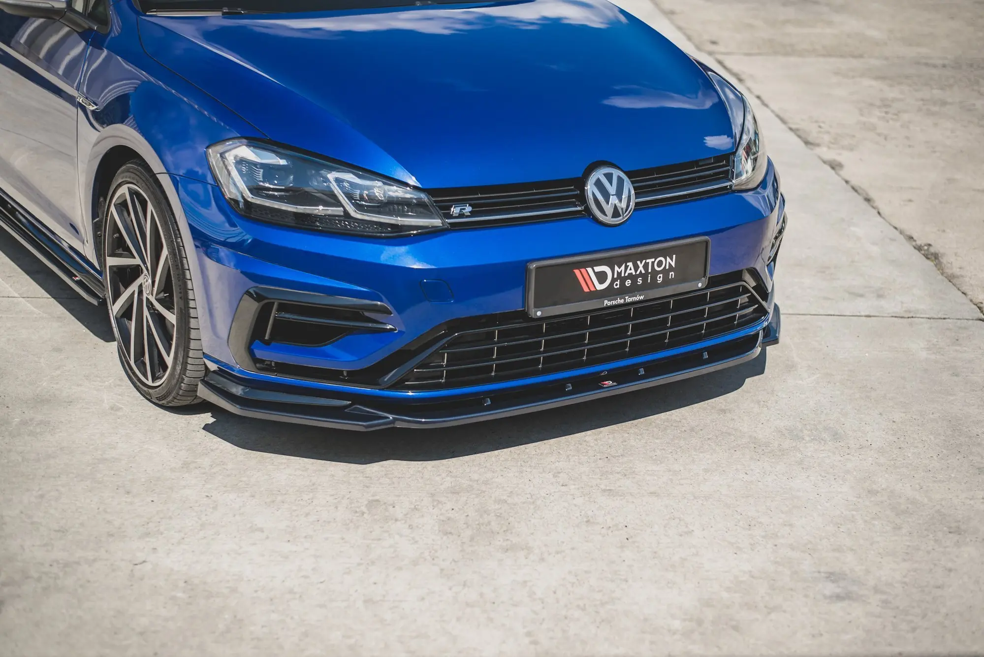 Frontspoiler VW Golf VII R / R-Line Facelift 2017-2020 | V.9 Glossy Black Edition – bilde 4