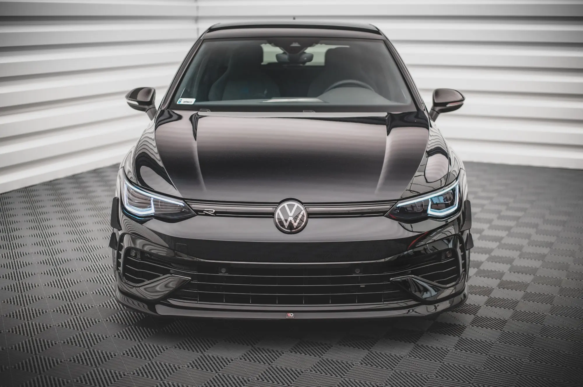 Frontspoiler VW Golf VIII R 2020-> | V.5 Glossy Black Edition – bilde 2
