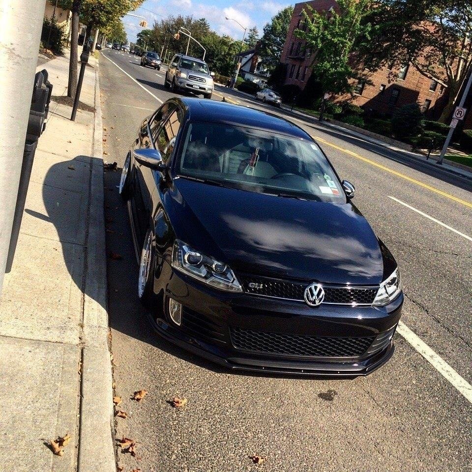 Frontspoiler VW Jetta VI GLI 2010-2018 | Glossy Black Edition – bilde 3