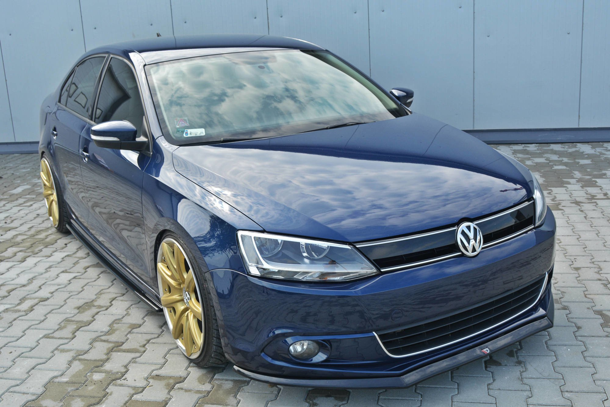 Frontspoiler VW Jetta VI Pre-facelift 2011 – 2014 | Sport Glossy Black Edition V2 – bilde 2