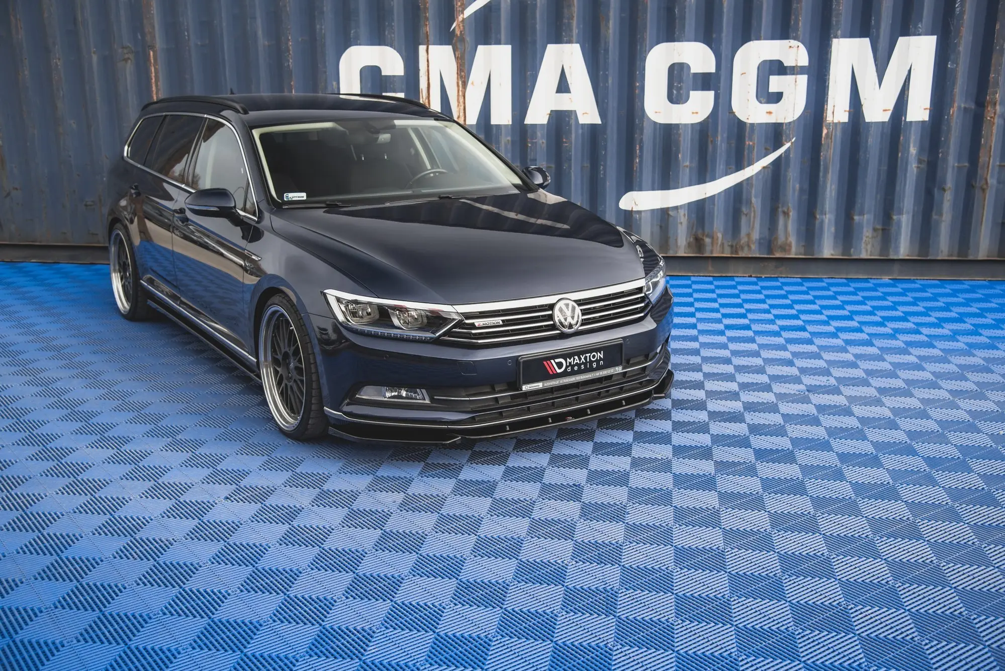 Frontspoiler VW Passat B8 2014 - 2019 | V.1 Glossy Black Edition – bilde 4