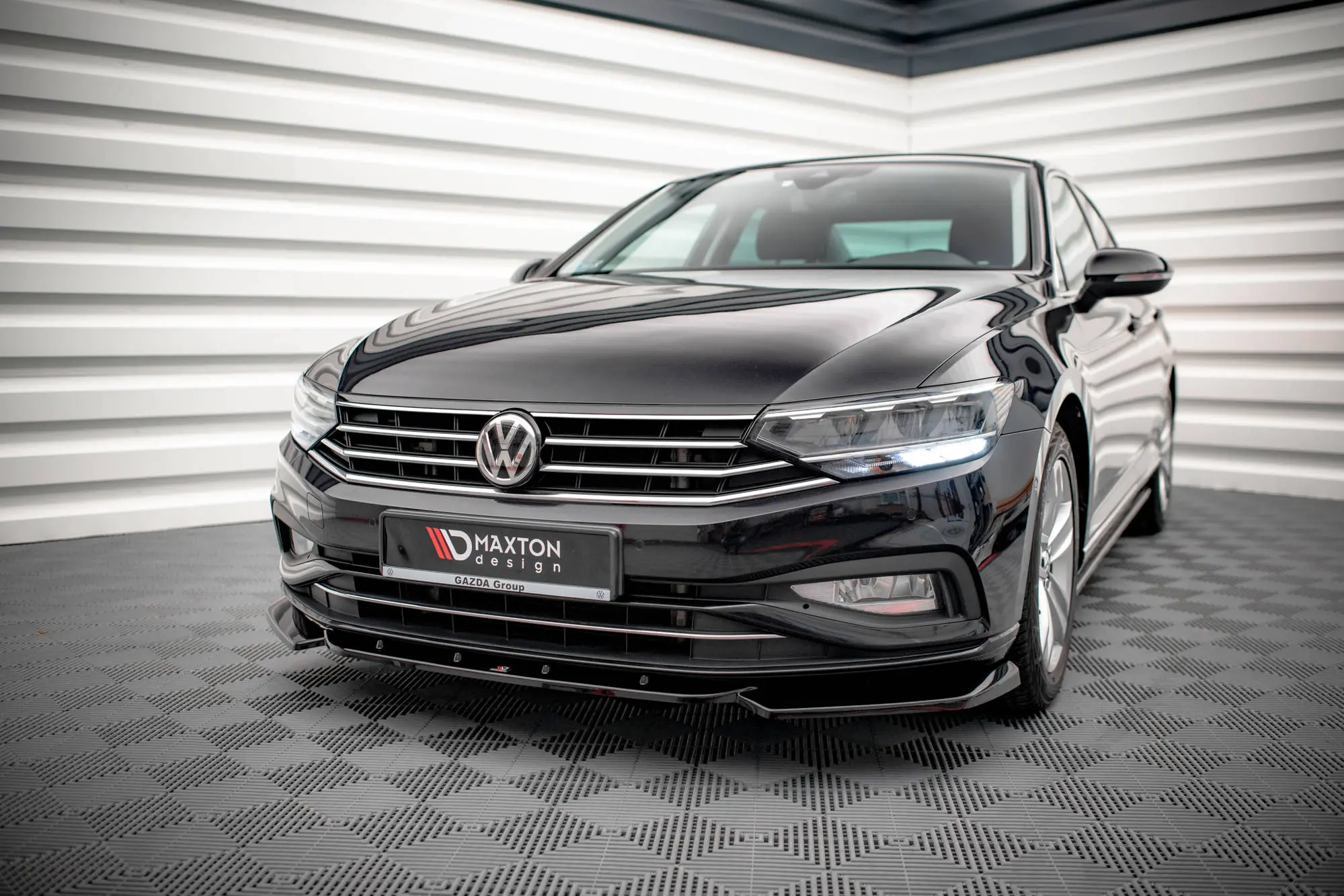 Frontspoiler VW Passat B8 Facelift 2019 - 2023 | V.1 Glossy Black Edition – bilde 4