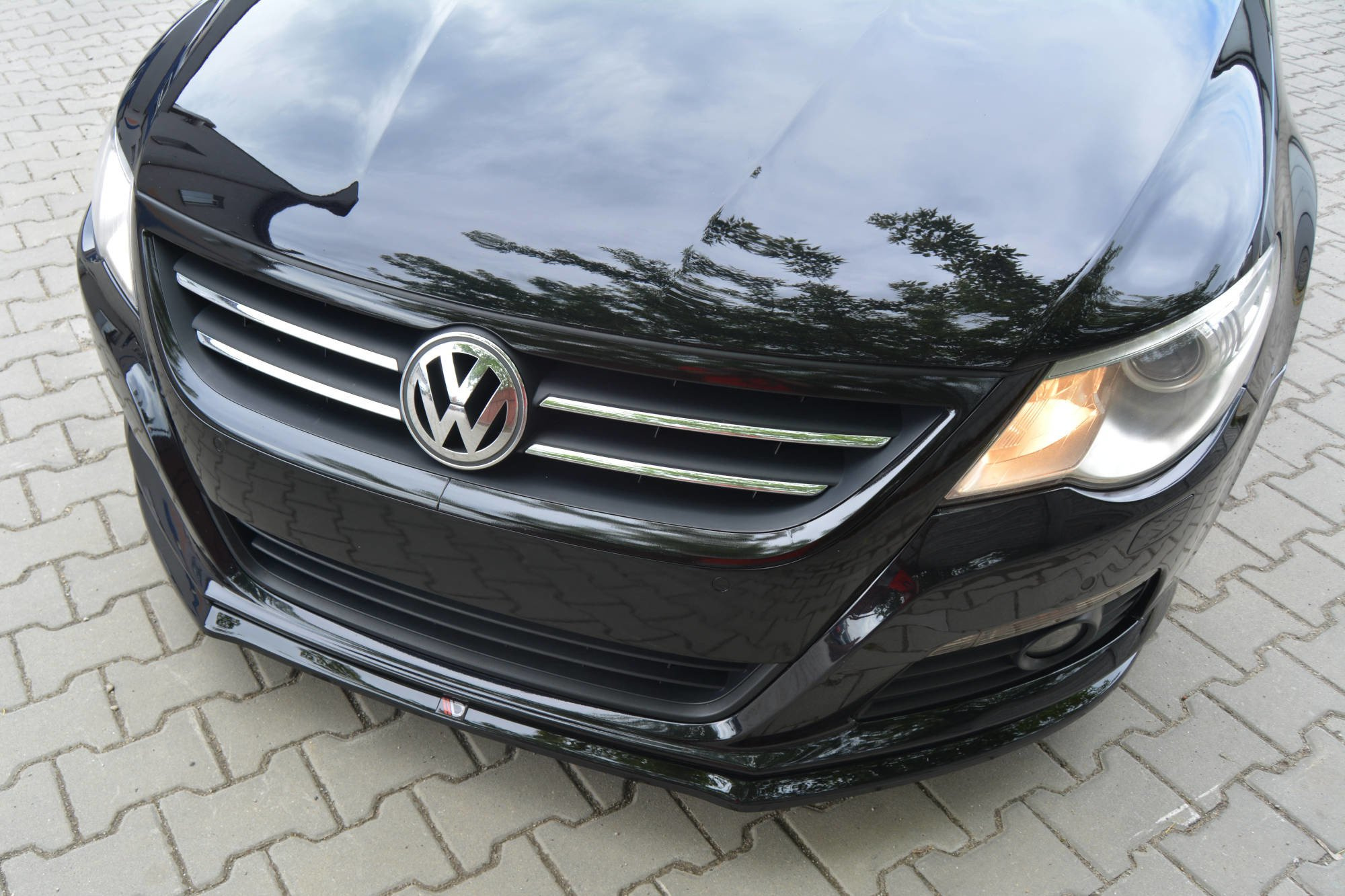 Frontspoiler VW Passat CC Standard 2008 - 2012 | Sport Glossy Black Edition V2 – bilde 2