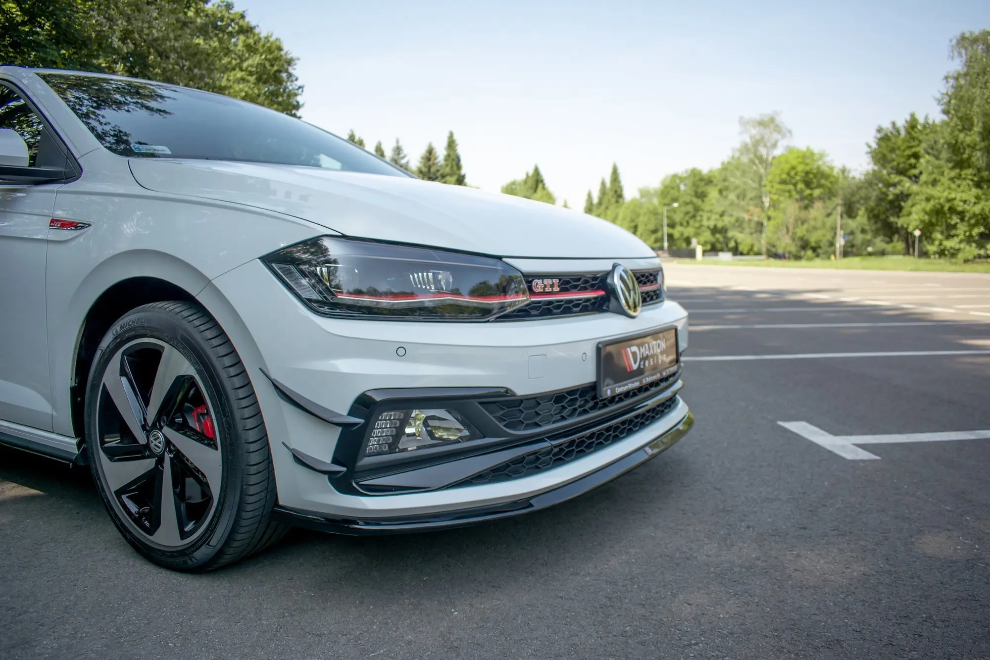 Frontspoiler VW Polo VI GTI 2017 - 2021 | V.3 Glossy Black Edition – bilde 2