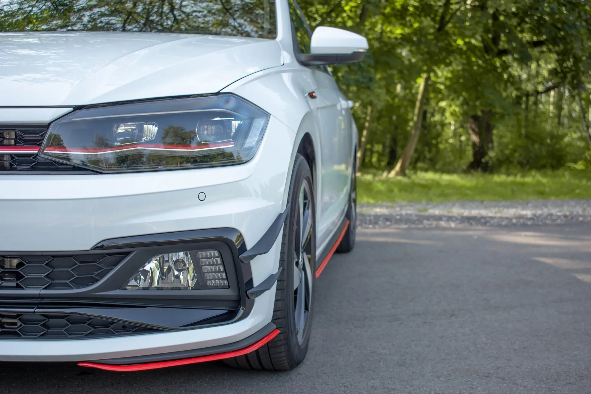 Frontspoiler VW Polo VI GTI 2017 - 2021 | V.5 Glossy Black Edition – bilde 3