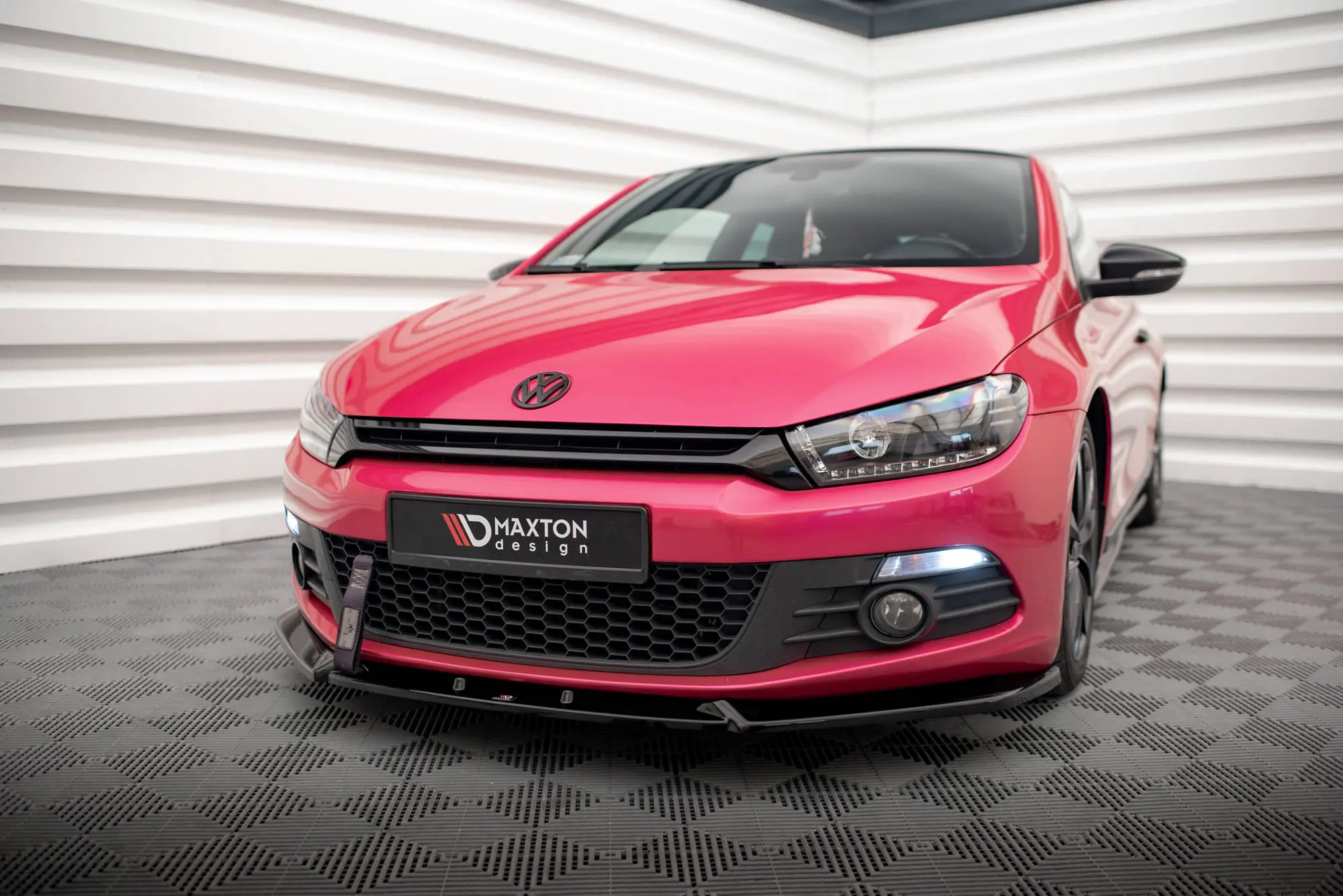 Frontspoiler VW Scirocco III 2008-2014 | V.3 Glossy Black Edition – bilde 4