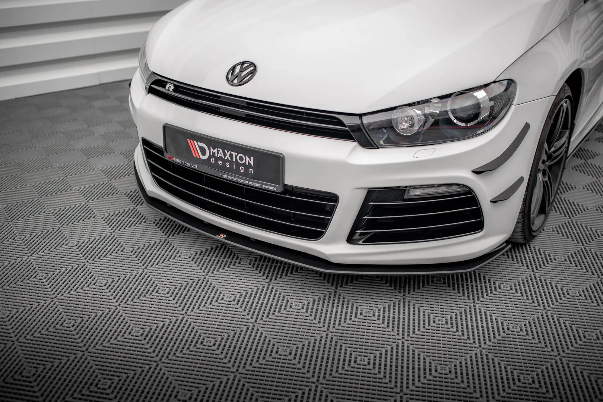 Frontspoiler VW Scirocco R mk3 2008 - 2014 | Street Pro Black Edition – bilde 3