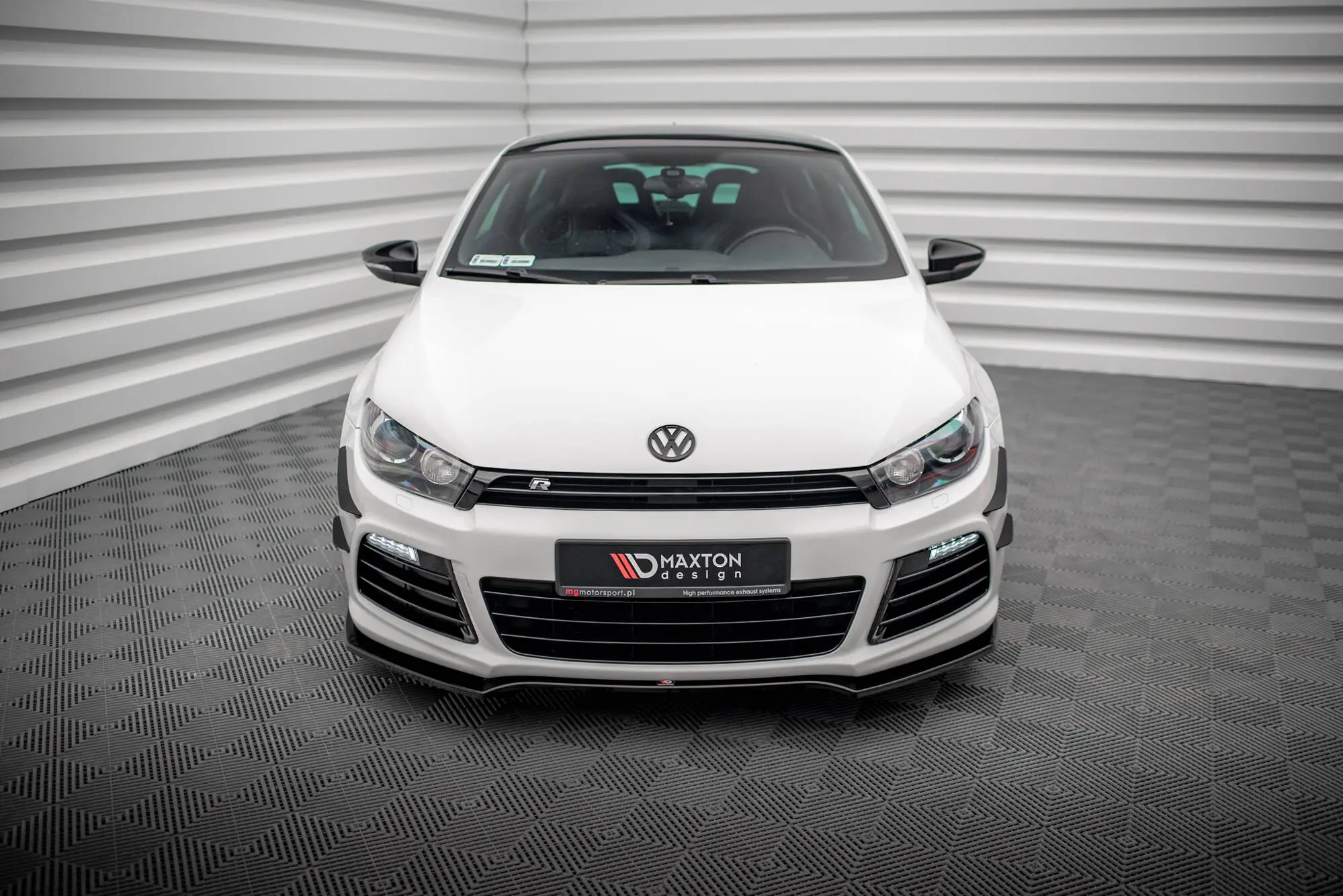 Frontspoiler VW Scirocco R mk3 2008 - 2014 | V.4 Glossy Black Edition – bilde 3