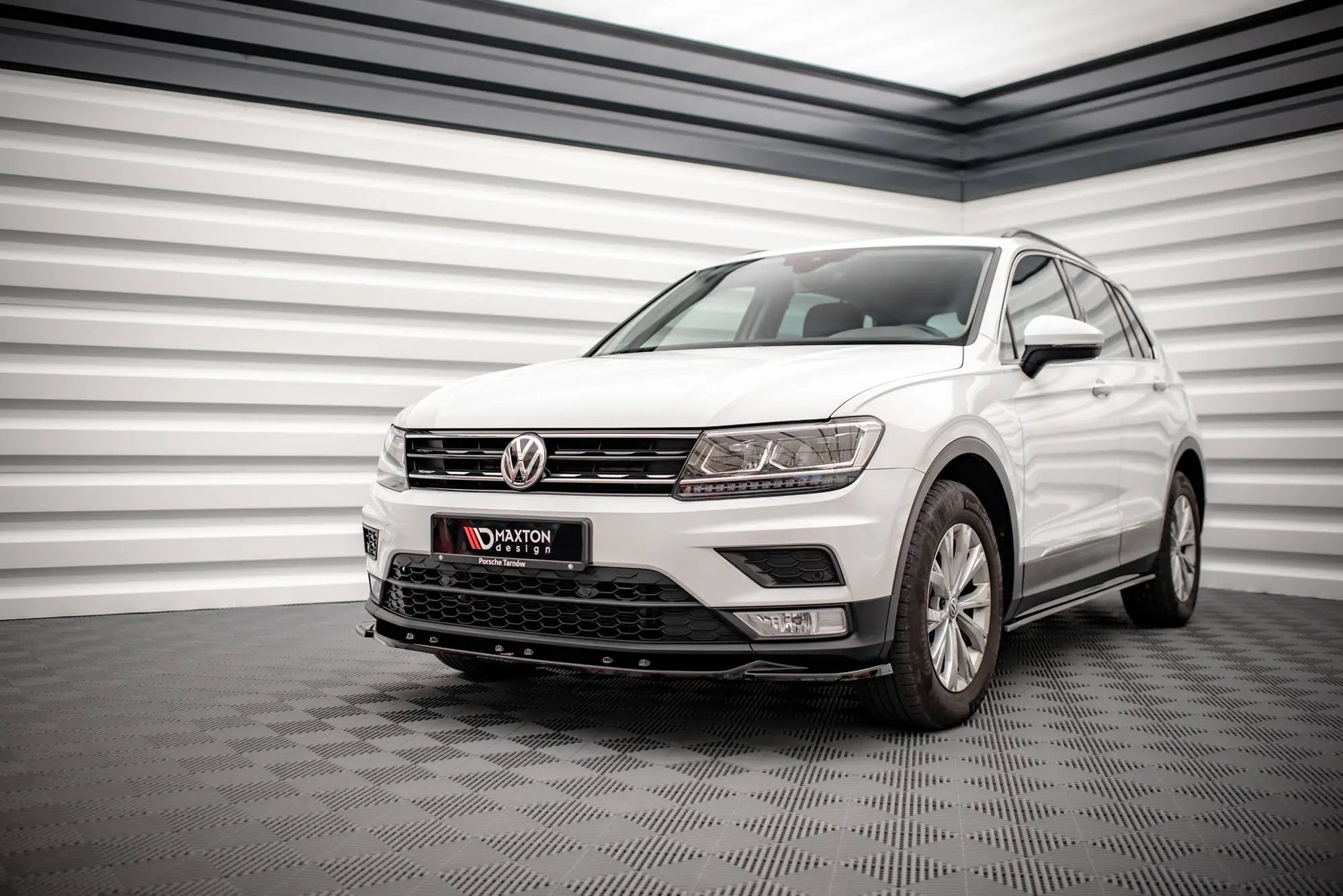 Frontspoiler VW Tiguan II 2016 - 2020 | Glossy Black Edition – bilde 4