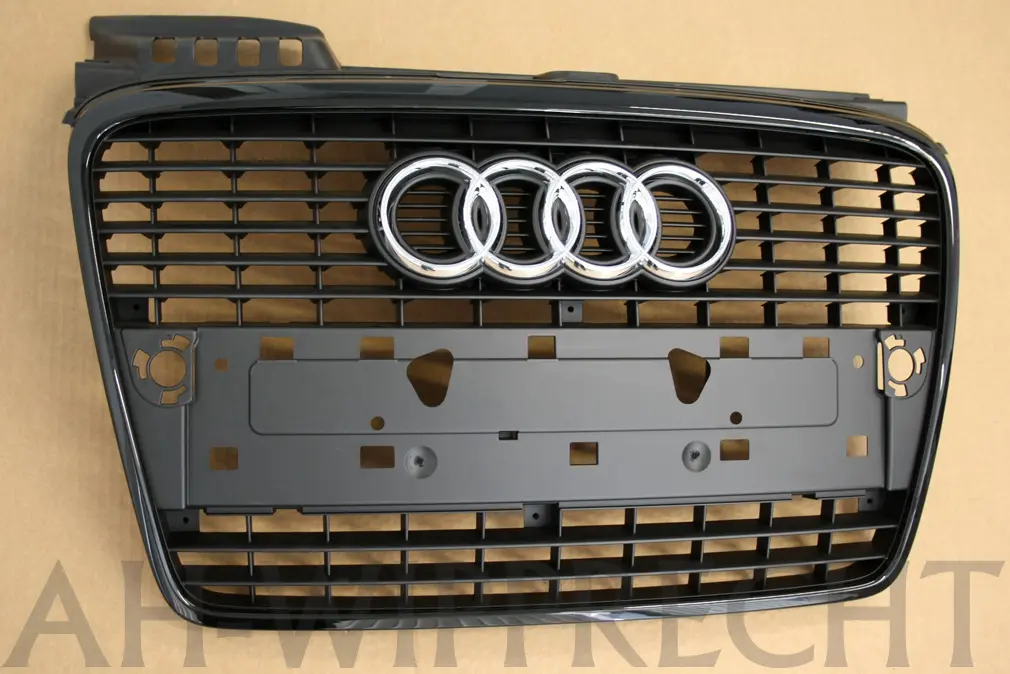 Grill Audi A4 (B7 ) 2004 - 2008 │ med Chromeiist
