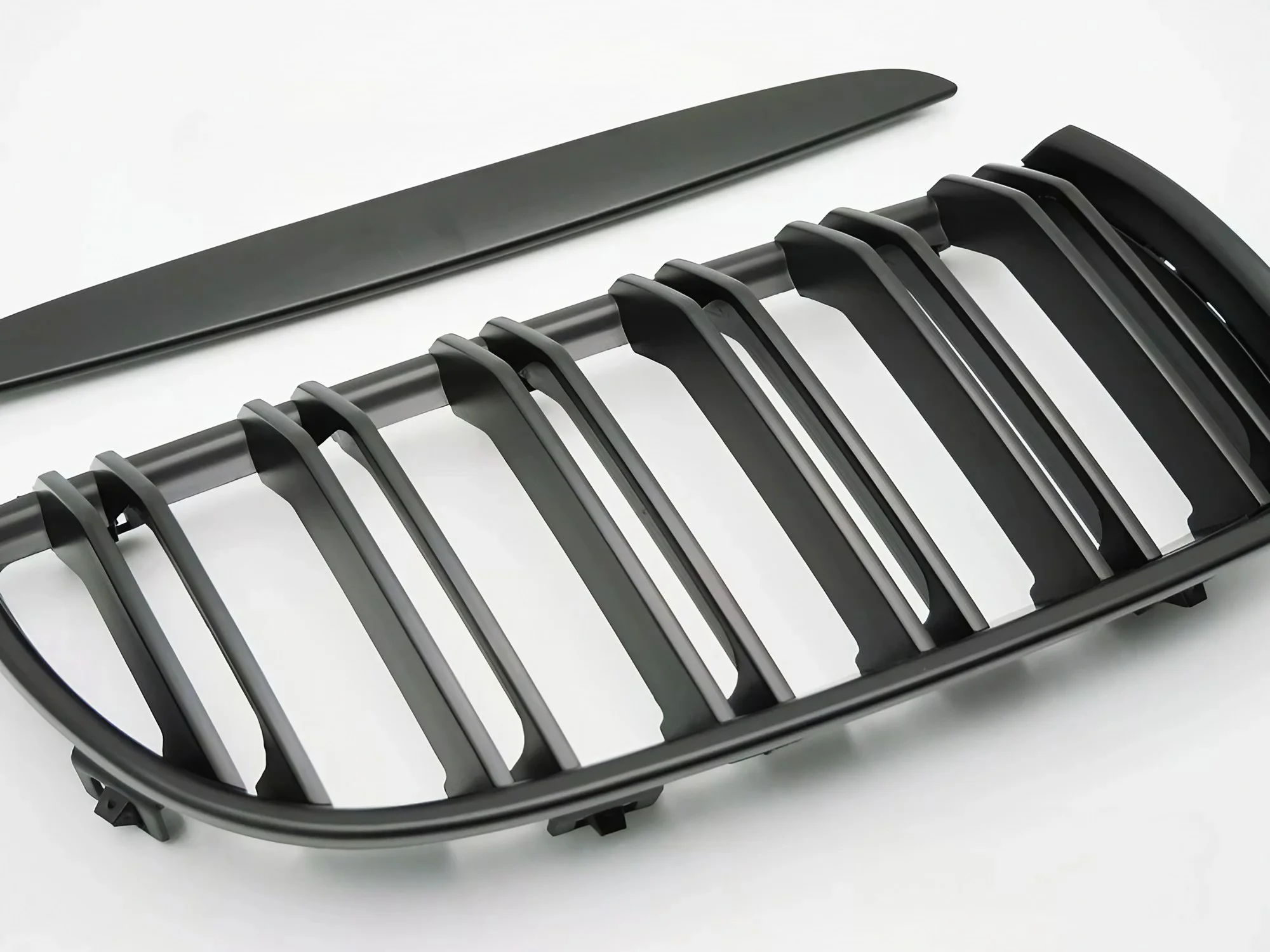 Grill BMW 3 (E90 / E91) 2005 - 2008 │ Sportsgrill - svart matt double bar – bilde 3