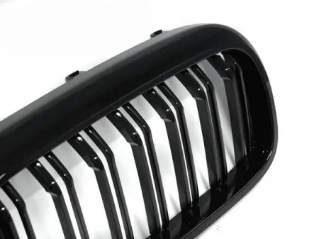 Grill BMW 5 (G30/G31) 2017 - 2020 | SPORT GLOSSY BLACK – bilde 2