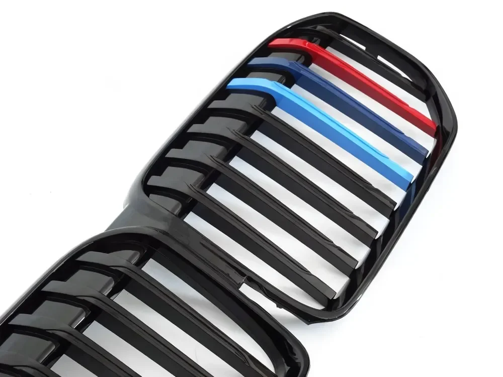Grill BMW 7 (G11 / G12) Facelift 2019 - 2022 │ Sportsgrill M Performance-stil - svart høyglans tri-colour double bar – bilde 3
