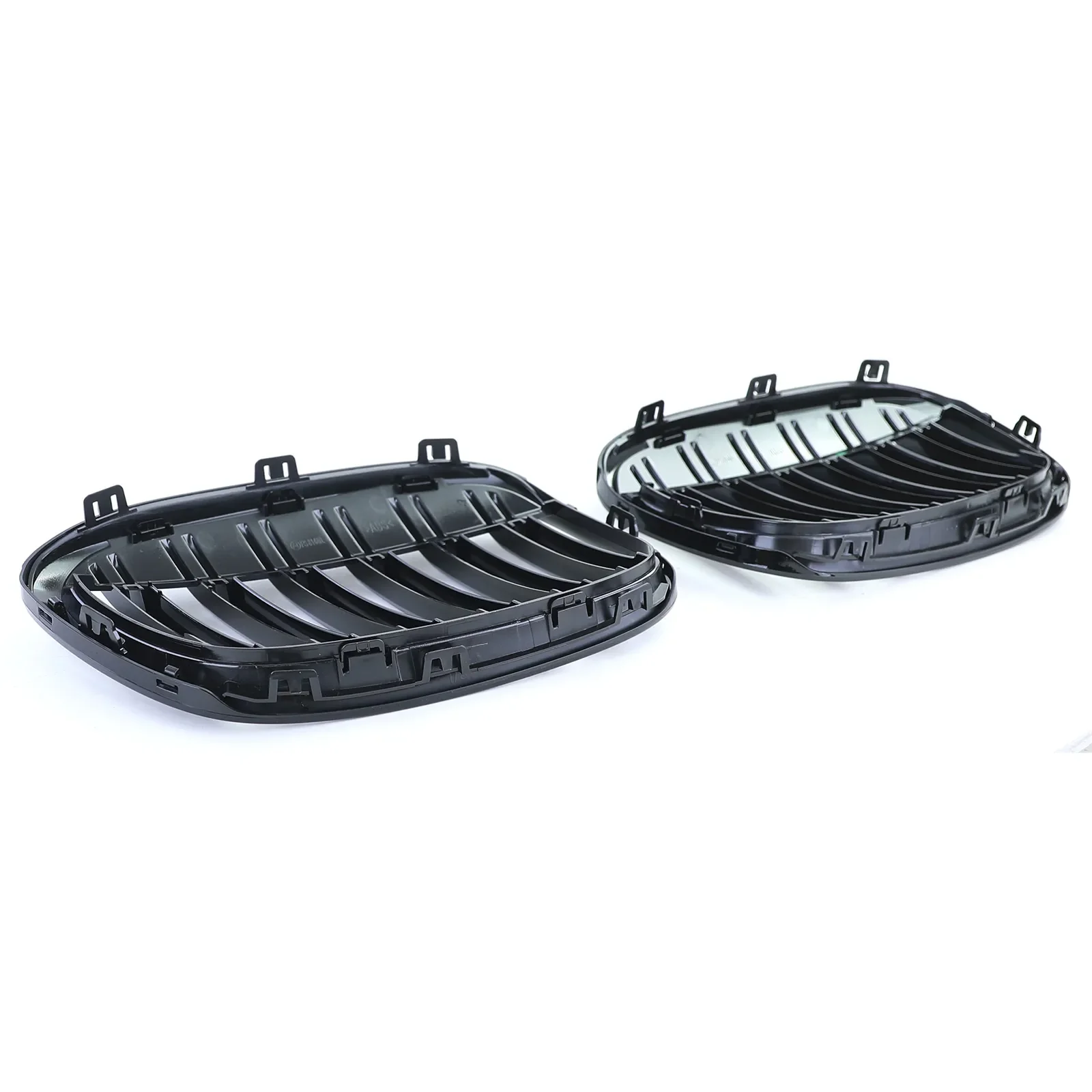 Grill BMW X1 (F48) 2015–2020 │ Sportsgrill M Performance-stil - svart høyglans double bar – bilde 8
