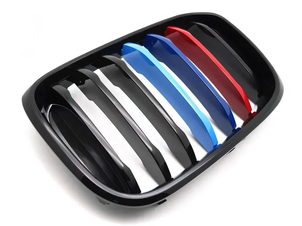 Grill BMW X3 (G01) 2017 – 2021 / X4 (G02) 2018 – 2021 │ Sportsgrill M Performance-stil - svart høyglans tri-colour double bar – bilde 3