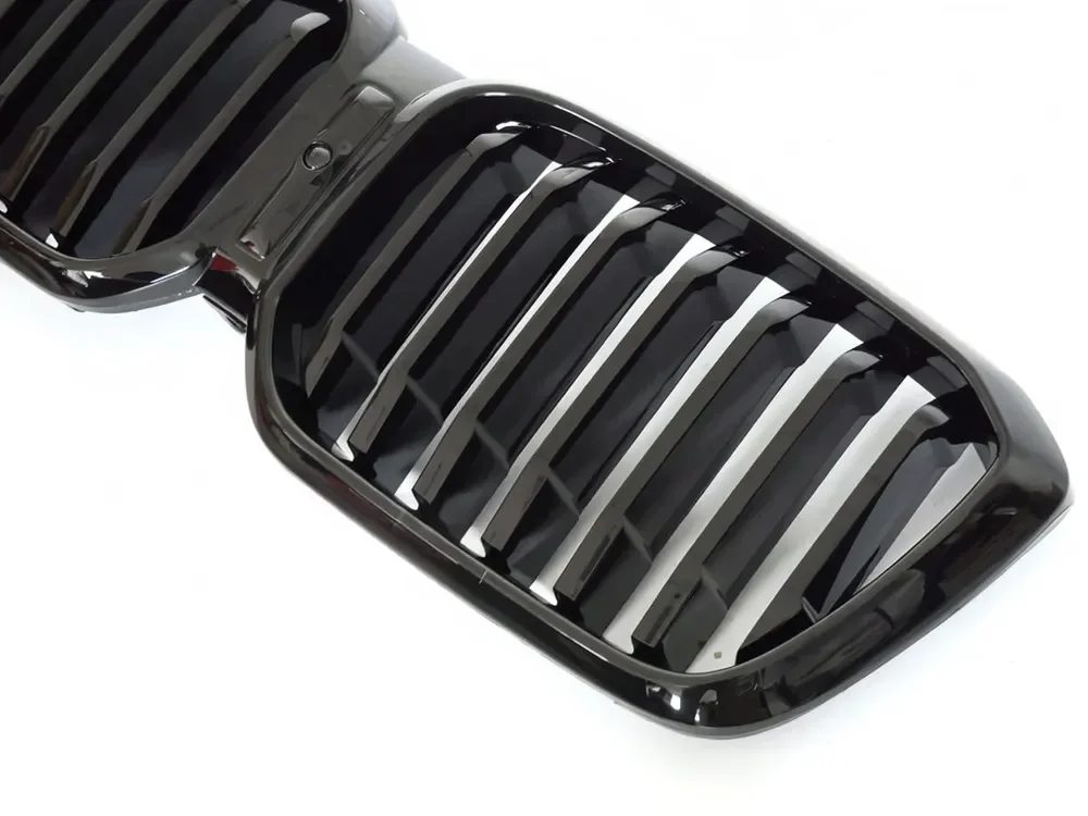 Grill BMW X3 (G01) Facelift 2021 – 2025 / X4 (G02) Facelift 2021 – 2025 │ Sportsgrill M Performance-stil - svart høyglans – bilde 3