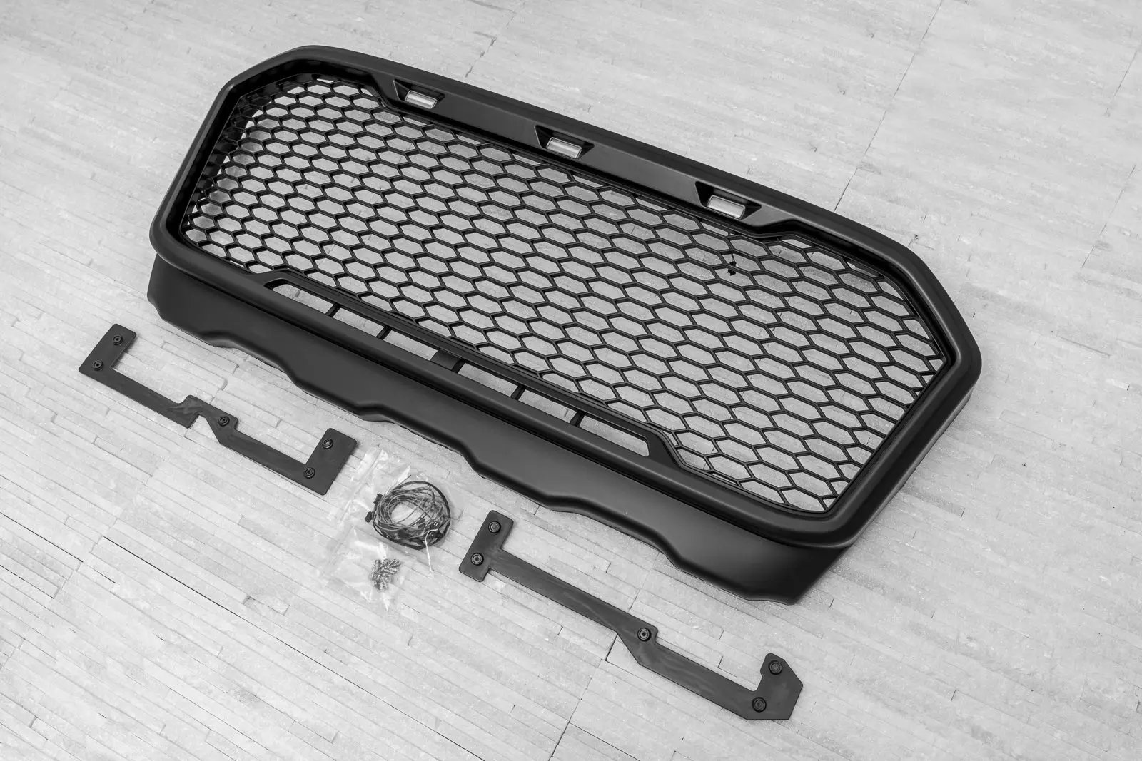 Grill Ford Ranger 2016 - 2019 │ Titanium Black Edition med LED Image 5