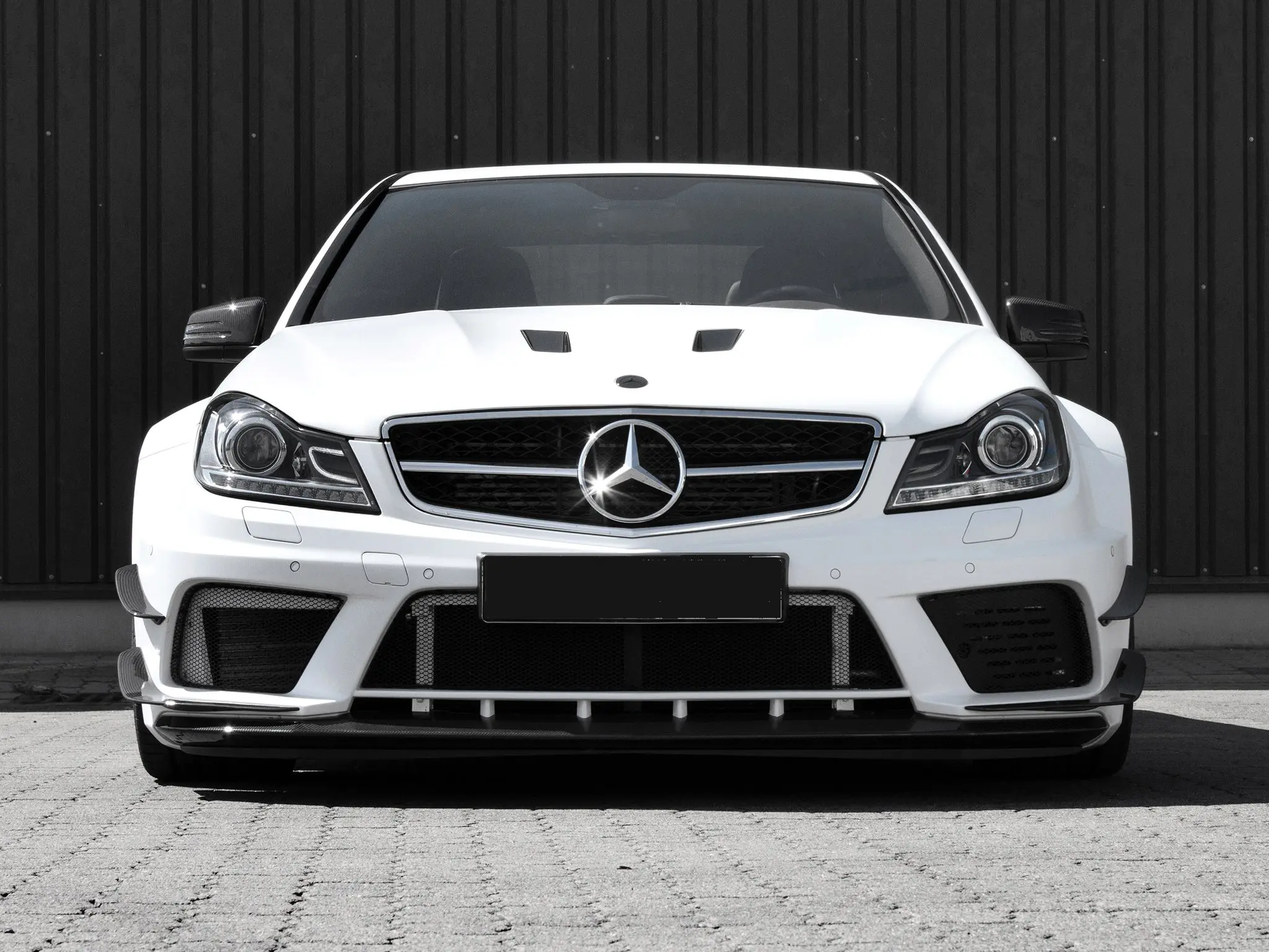 Grill Mercedes-Benz C-Klasse (W204) 2007-2014 | SPORT GLOSSY BLACK CHROME