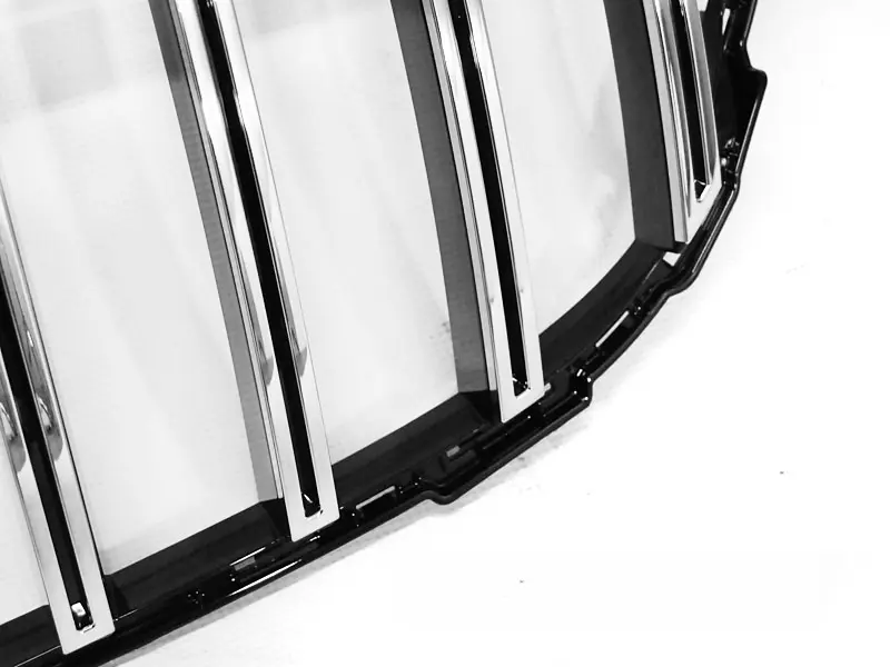 Grill Mercedes-Benz C-Klasse (W205) 2014-2018 | SPORT GLOSSY BLACK CHROME – bilde 3