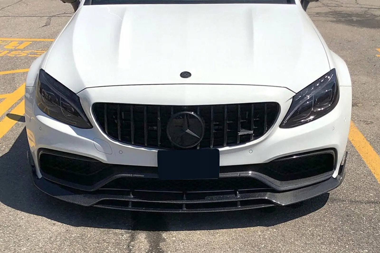 Grill Mercedes-Benz C-Klasse (W205) 2018 - 2021 | SPORT GLOSSY BLACK Image 1