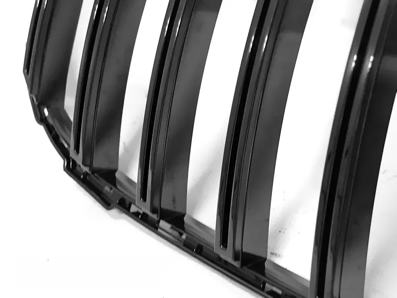 Grill Mercedes-Benz C-Klasse (W205) 2018 - 2021 | SPORT GLOSSY BLACK Image 5