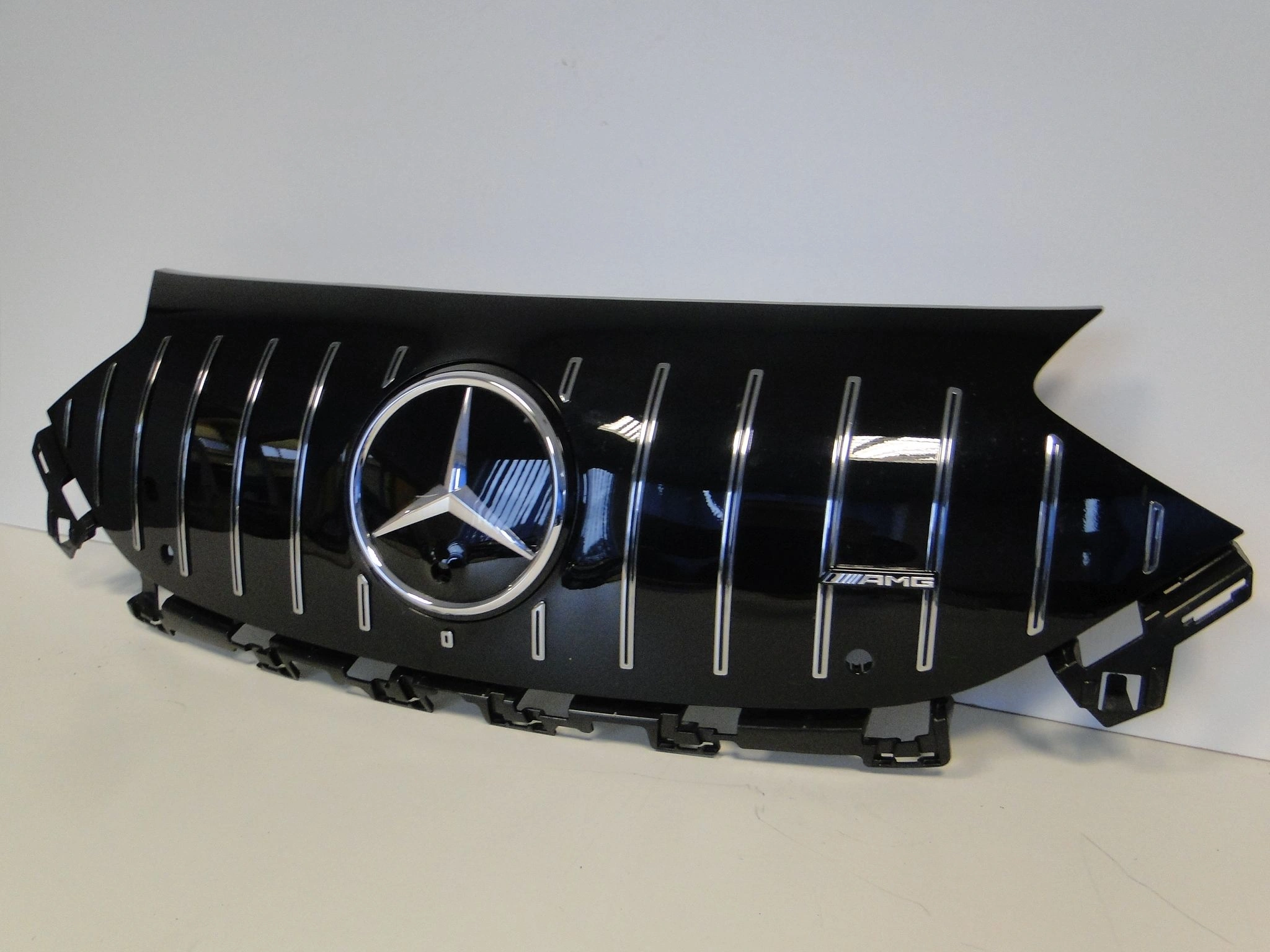 Grill Mercedes-Benz Mercedes-Benz EQE (V295) 2022 -> │ Genuine® AMG Panamericana radiator grille Image 5
