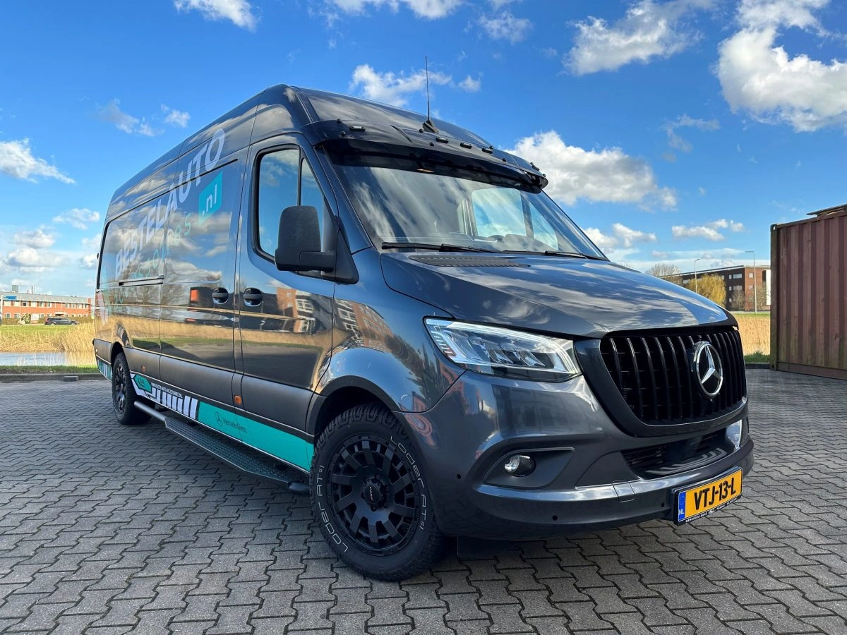 Grill Mercedes-Benz Sprinter III (W907 / W910) 2018 - 2022 | AMG Panamericana Glossy Black Edition – bilde 3