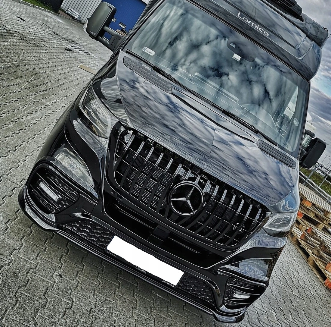 Grill Mercedes-Benz Sprinter III (W907 / W910) 2018 - 2022 | AMG Panamericana Glossy Black Edition – bilde 4