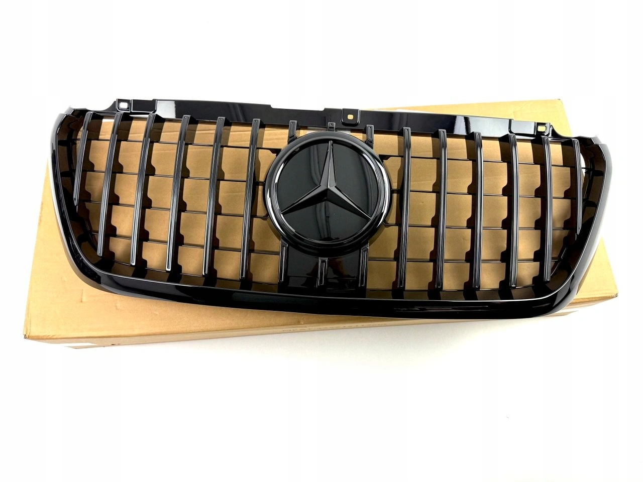 Grill Mercedes-Benz Sprinter III (W907 / W910) 2018 - 2022 | AMG Panamericana Glossy Black Edition – bilde 9