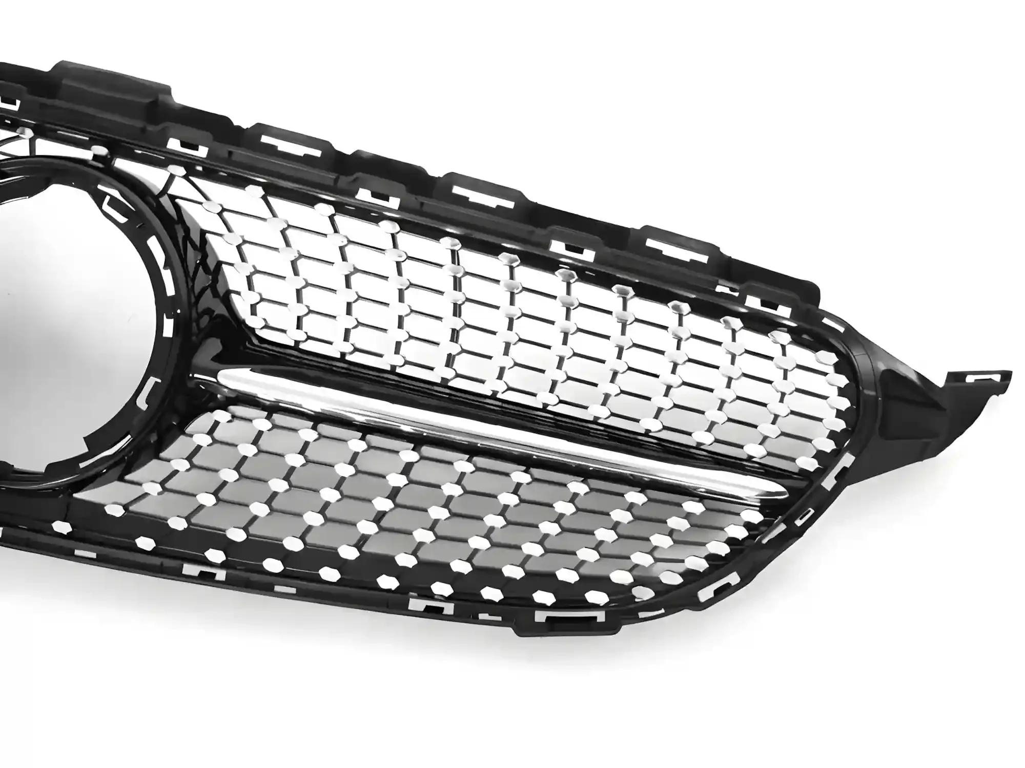Grill Mercedes C-Class (W205 / S205 / C205 / A205) 2018 – 2023 │ Sportsgrill diamond - svart krom – bilde 3