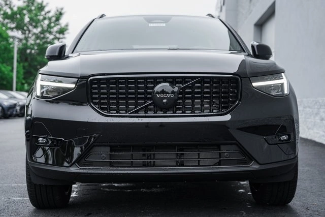 Grill Volvo EX40/XC40 Recharge 2022 -> | R-Design Black Edition – bilde 9
