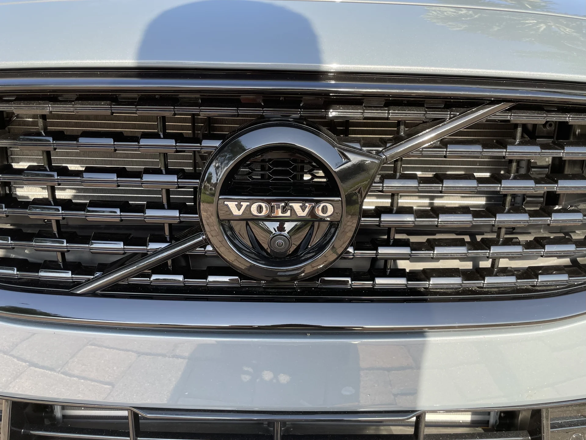 Grill Volvo S60 III / V60 III 2018 - 2024 | R-Design Black Edition -  for modeller uten frontkamera Image 2