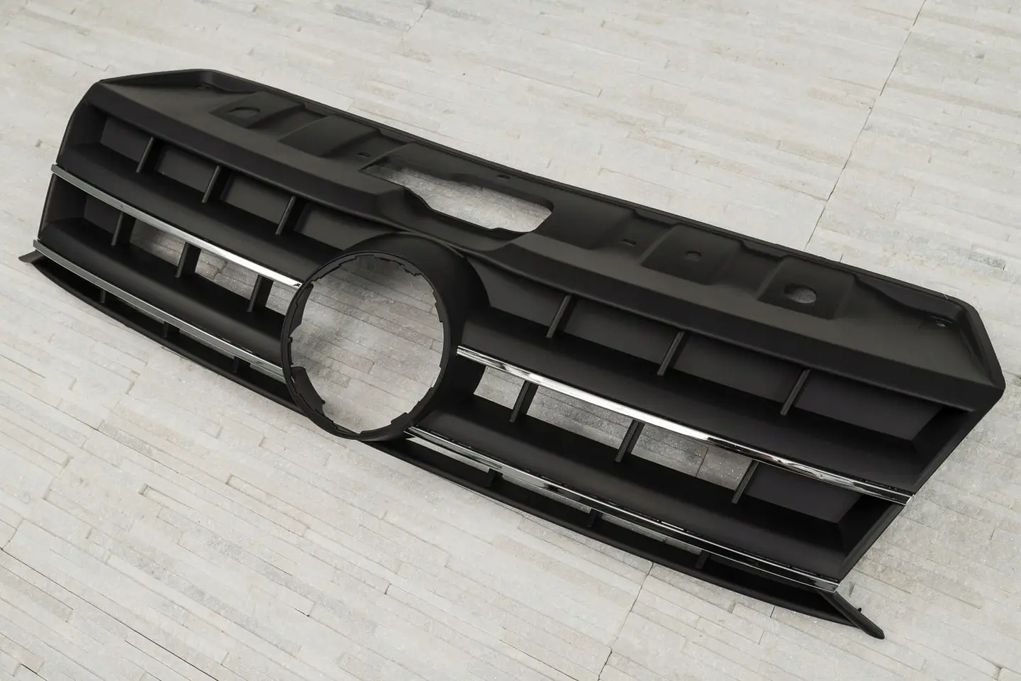 Grill VW Amarok I 2009 - 2016 – bilde 6