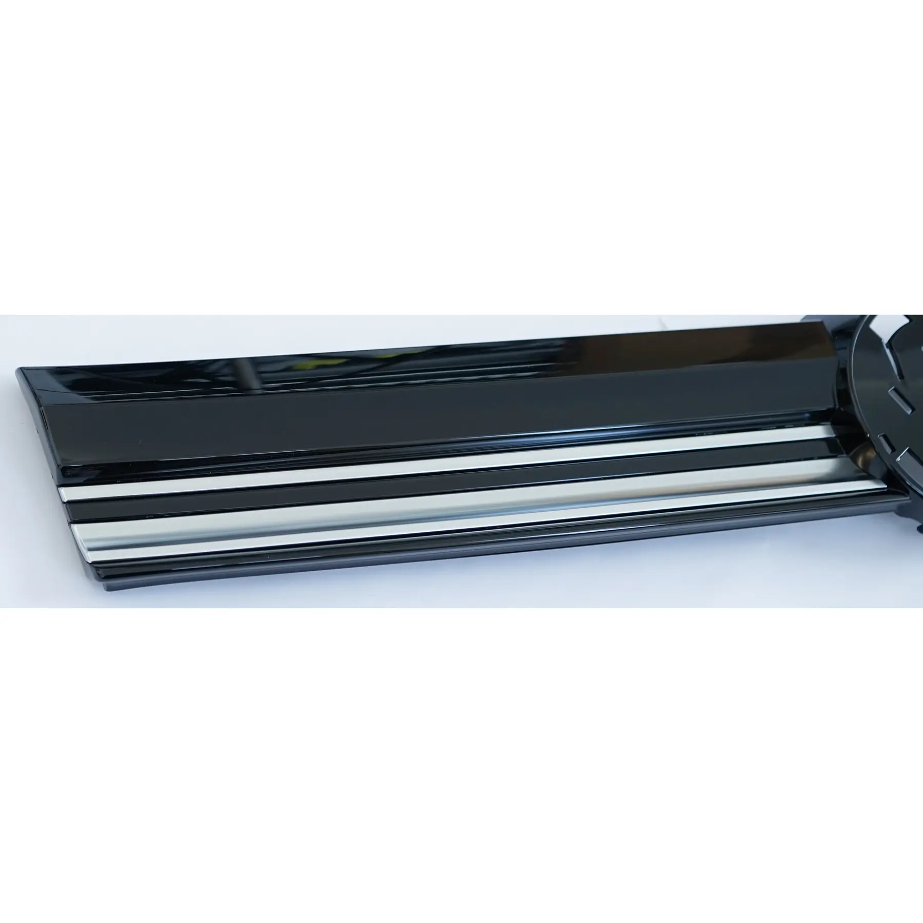 Grill  VW Caddy V 2020 - >| med Chromeiist Image 2