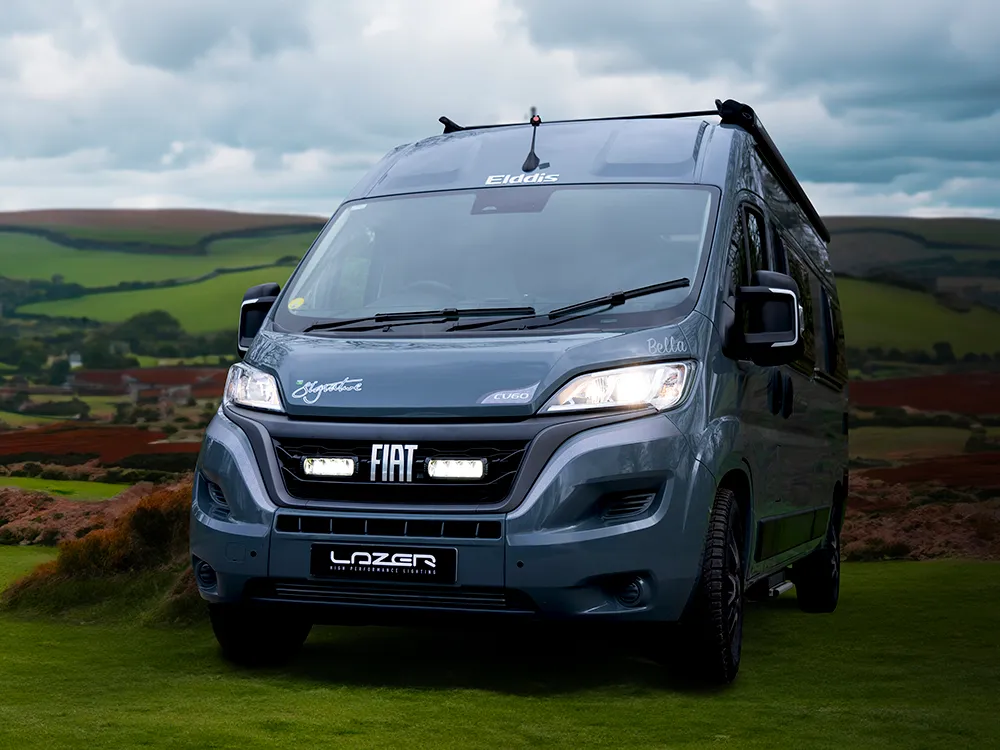 Grillkit Lazer │ Fiat Ducato 2022 -> - 5400 lumen - 52 W - komplett sett - ECE-godkjent - 2 stk Triple-R 750 Wide