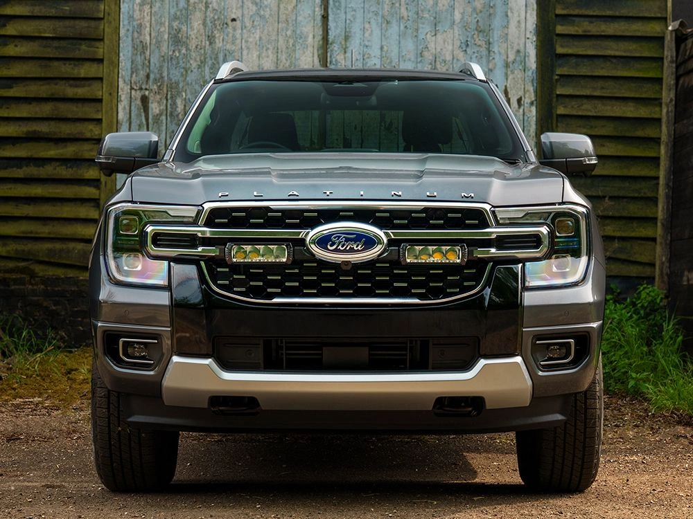Grillkit Lazer Ford Ranger Platinum 2023 -> │ Lazer Triple-R 750 Gen2 med parklys - Grillsett Komplett LED Fjernlys Pakke – bilde 3