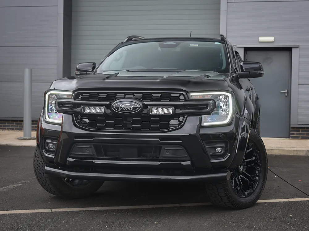 Grillkit Lazer │ Ford Ranger Wildtrak 2022-2026 - 5400 lumen - 52 W - komplett sett - ECE-godkjent - 2 stk Triple-R 750