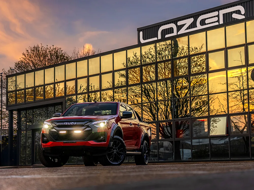 Grillkit Lazer │ Isuzu D-Max 2025-2026 - 4050 lumen - 42 W - komplett sett - Godkjent fjernlys ECE R112 - 2 stk Linear-6 – bilde 10