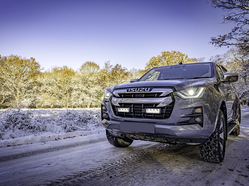 Grillkit Lazer Isuzu D-Max III 2019 - 2023 │ Lazer Triple-R 750 Elite - Grillsett Komplett LED Fjernlys Pakke