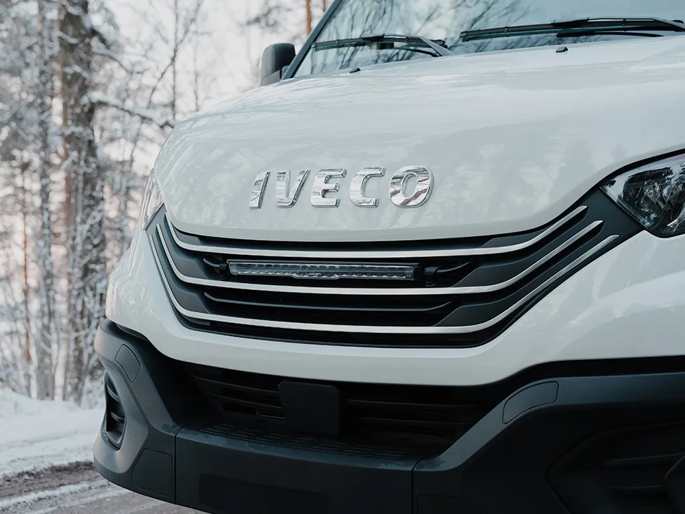 Grillkit Lazer │ Iveco Daily 2024 -> - 11500 lumen - 120 W - komplett sett - 1 stk Glide Elite – bilde 2