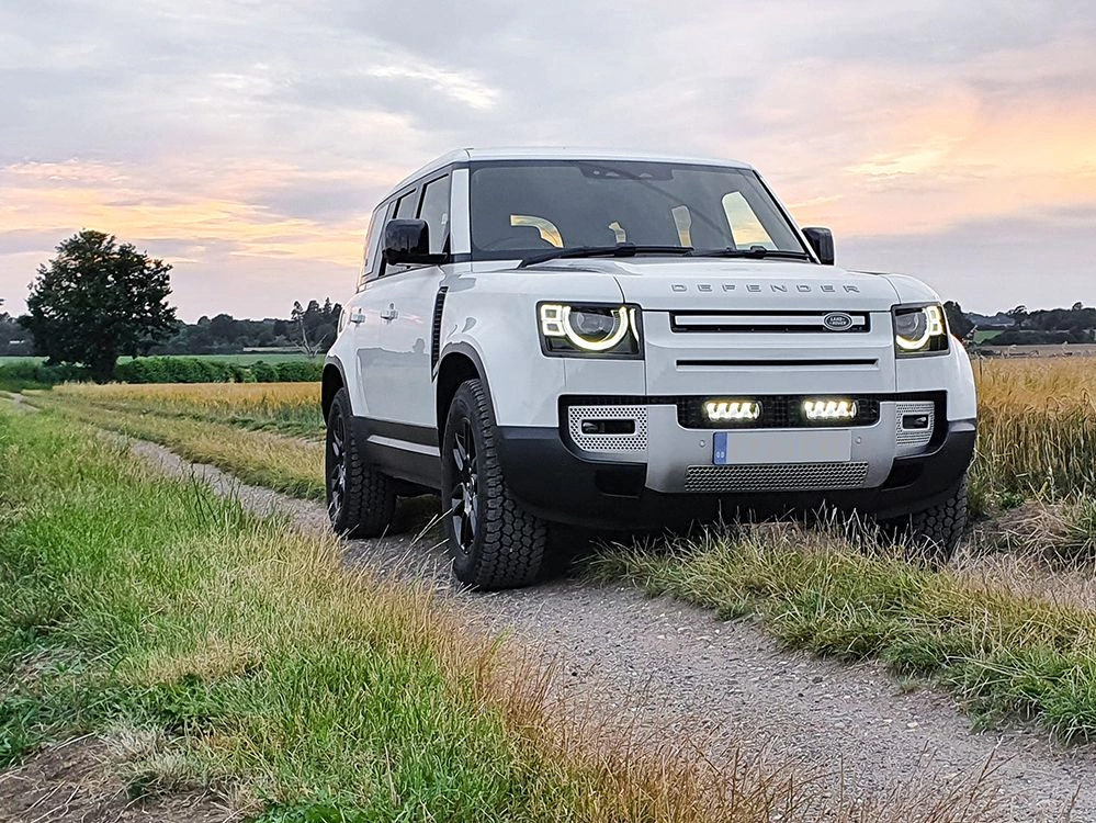 Grillkit Lazer Land Rover Defender II (L663) 2019 -> │ Lazer Triple-R 750 - Grillsett Komplett LED Fjernlys Pakke