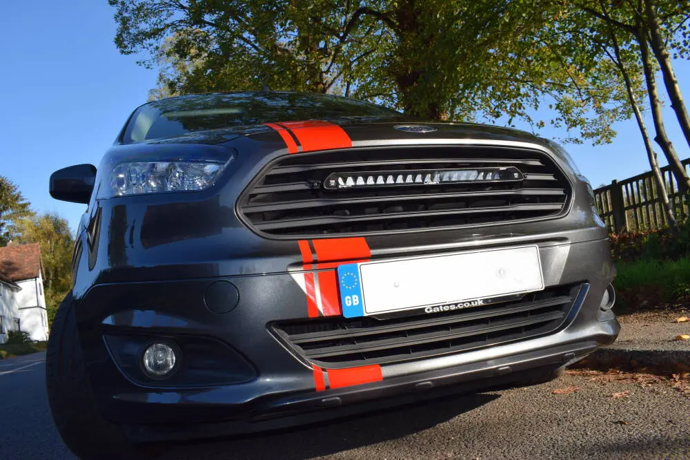 Grillkit LAZER Linear 18 Elite Ford Transit Courier I 2014 - 2023 Image 4