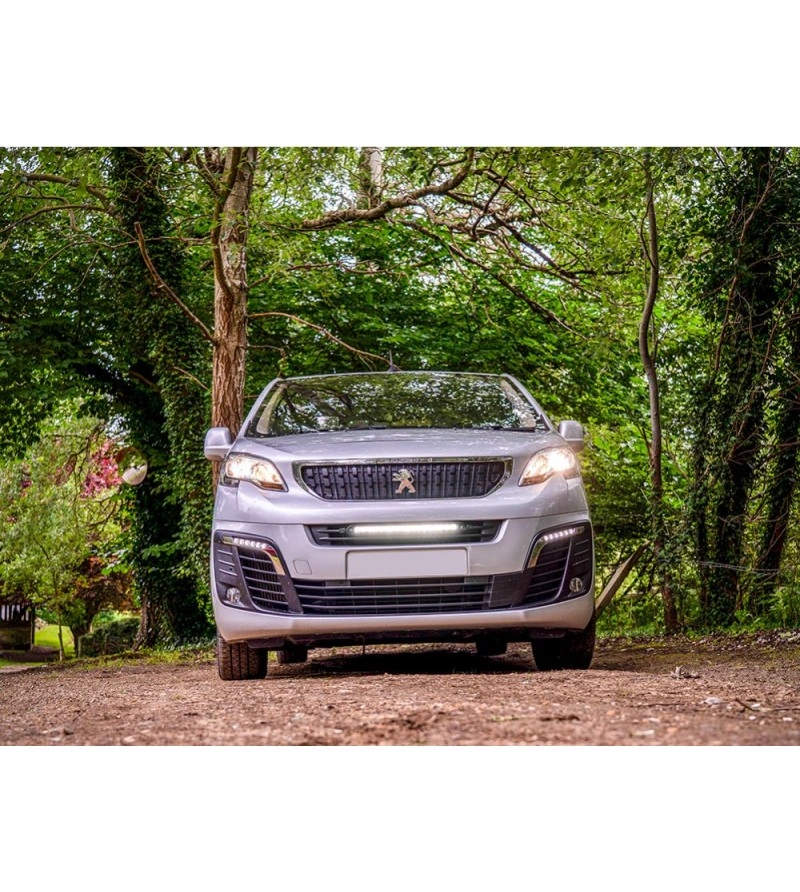 Grillkit Lazer Linear 18 Peugeot Expert III / Traveller 2016 - 2023 │ Komplett ekstralyspakke – bilde 3