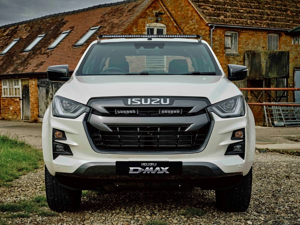 Grillkit Lazer Linear 6 Isuzu D-Max III 2019 - 2023  │ Komplett ekstralyspakke – bilde 2