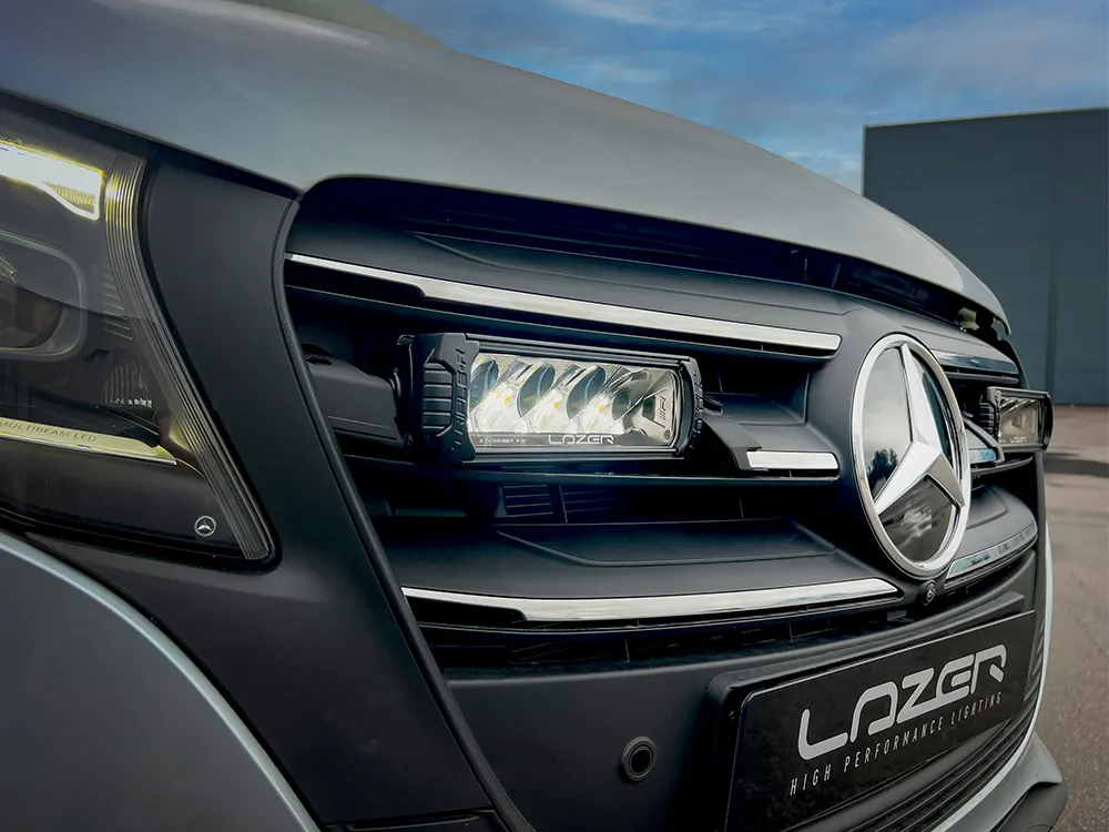 Grillkit Lazer │ Mercedes Vito 2024 -> - 5400 lumen - 52 W - komplett sett - ECE-godkjent - 2 stk Triple-R 750 – bilde 2