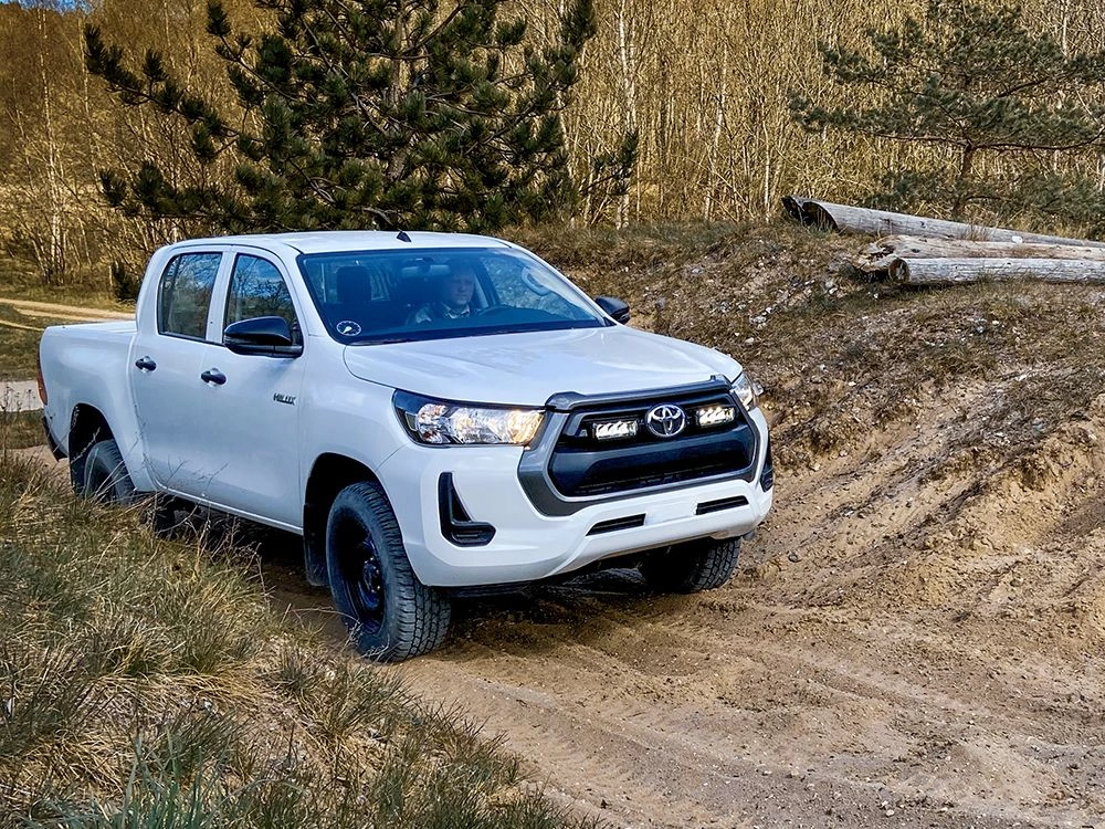 Grillkit Lazer Triple-R 750 Toyota Hilux 2020 -> │ Komplett ekstralyspakke – bilde 9