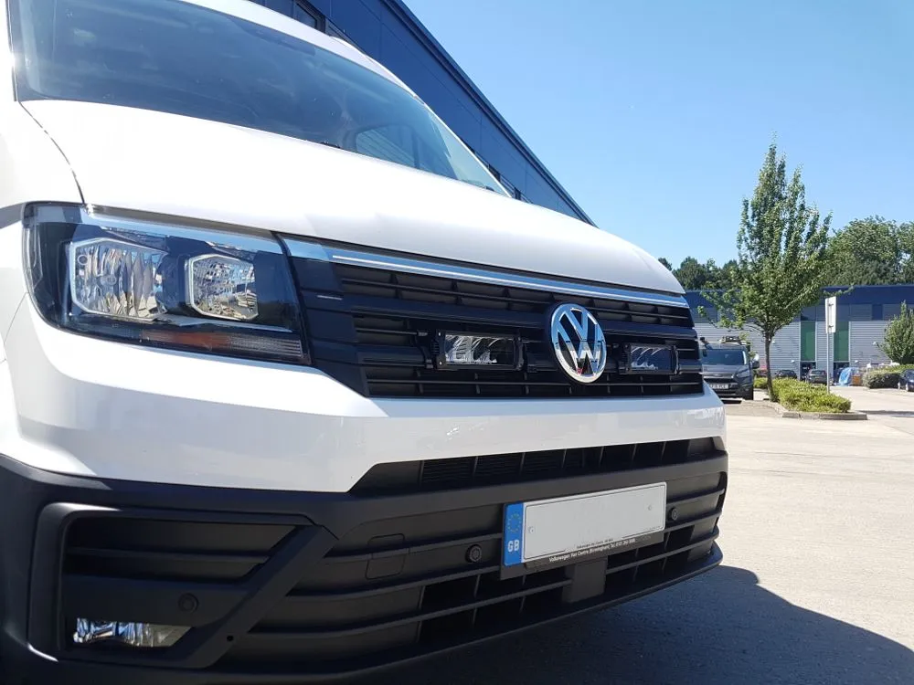 Grillkit Lazer │ VW Crafter 2017 -> - 5400 lumen - 52 W - komplett sett - ECE-godkjent - 2 stk Triple-R 750 Gen2