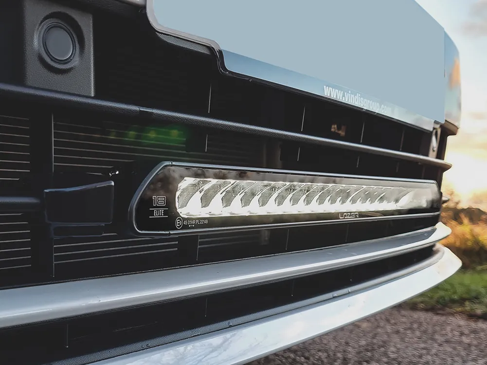 Grillkit Lazer │ VW Golf MK8 2020 -> - 12150 lumen - 126 W - komplett sett - Godkjent fjernlys ECE R112 – bilde 2