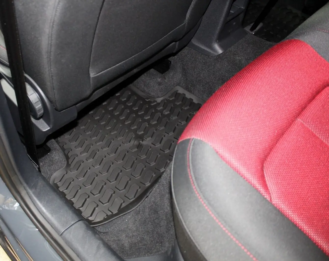 Gulvmatter bak Audi Q2 / SQ2 GA 2016 - 2025