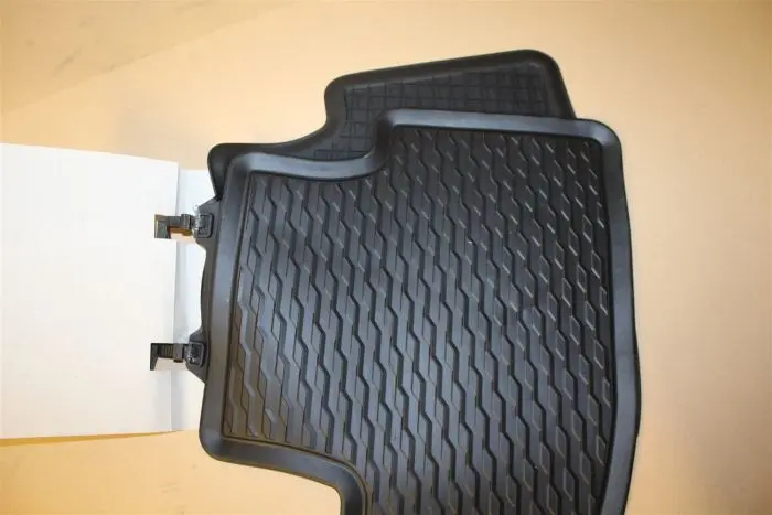Gulvmatter bak VW Passat B8 2014 - 2023 – bilde 3